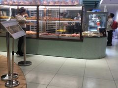 -奈雪的茶(亨特国际广场店)