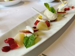 水煮桃子-Le Comptoir de Pierre Gagnaire