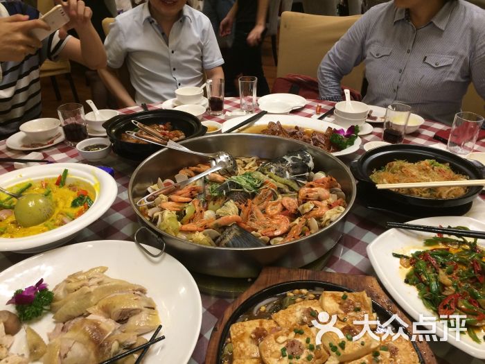 红城堡庄园主题餐厅图片 - 第10张