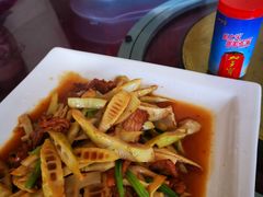 -溪畔如家土菜馆