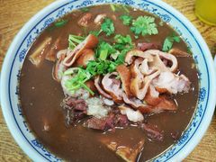 卤煮火烧-门框胡同百年卤煮(新街口店)