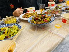 -江城燕子大排档(江汉路步行街店)