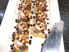 -澳门旅游塔360°旋转餐厅(南湾湖广场店)