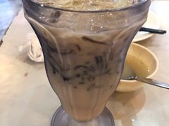 -大树下海鲜饭店