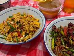-荆九爷爆炒桥头三嫩(夫子庙店)