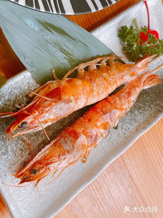 鲁山人日本料理·放题·套餐(松卫北路店)盐烤大虾图片