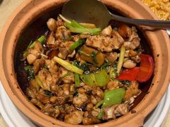 -八府香鸭·啫啫煲(华山路店)