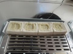 -阮大兴糕团(杭州西湖银泰百货店)