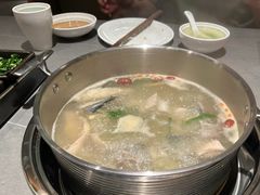 -丽江龙继斑鱼庄(罗宾森购物广场店)