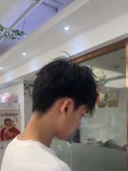 -镁连社·美联社