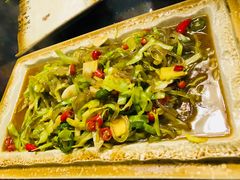 -茂县小辣椒川菜馆-羌家铜锅土火锅