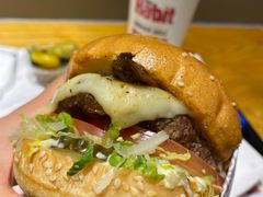 -The Habit Burger Grill 哈比特汉堡(爱琴海店)