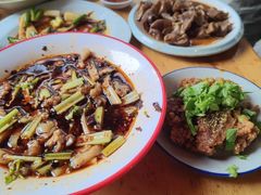 -朱大嘴肥肠血旺(始于1999福字街店)