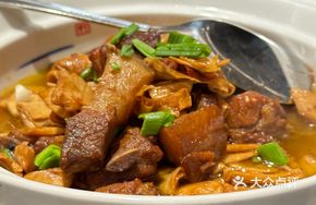 Fried Tofu Stick Braised Pork