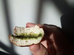青酱红波芝士碱水-慢熟面包店bud bread(孩儿巷店)