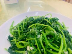 -南沙辉记烧鸡·荔枝木炭火吊烧(旧镇店)
