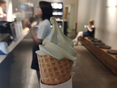 -喜茶(上海兴业太古汇店)