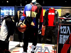 -NIKE品牌体验店(金源新燕莎店)