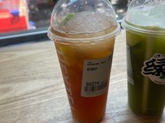 岩爆柠-喜茶(广州北京路惠福东店)