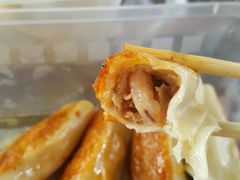 虾肉锅贴-众口斋锅贴(银泰城店)