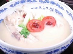 -八源地千岛湖土菜馆·有机鱼(塘苗路十九年店)