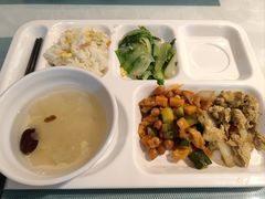 -北京鹏龙星徽奔驰4S店(西大望路店)