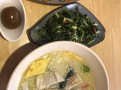 -玖鲜小笼(中山广场店)