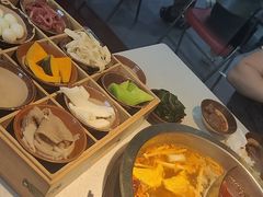 -芈重山老火锅(广州首店)