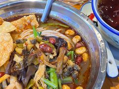 -雙冲柳州螺蛳粉&酸嘢&桂林米粉(簋街店)