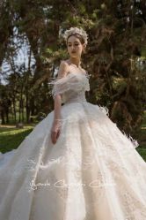 -Renee芮亦婚纱(原丽莎)