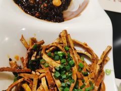 -舌尖上的食缘花园主题餐厅