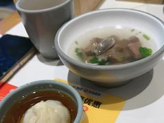 -馋三尺蟹粉小笼(人民广场店)