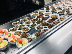 自助取餐区-梅园食堂