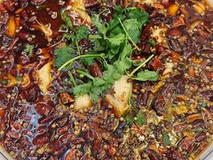 飘香水煮鱼-黄桷树曹家私房菜(江与城店)