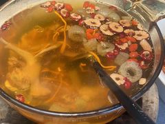 -鸽子侯·家宴·平价海鲜(绿地店)