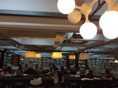iphone_upload_pic-先锋书店(五台山总店)