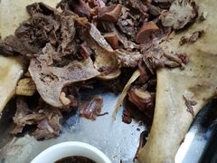 -河间正宗驴肉火烧(宾水西里店)