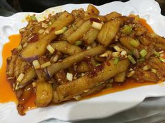 -南渝食府.墨脱石锅松茸鸡