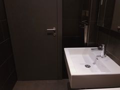 卫生间-Hǎo Noodle & Tea