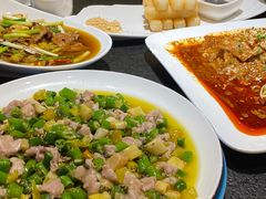 -万重锦·人文川菜馆(骡马市店)