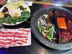 菌汤麻辣鸳鸯锅-宽板凳老灶火锅(南礼士路店)