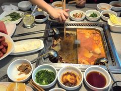 -海底捞火锅(新松江路生日主题店)