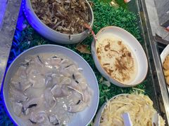 -爱有声毛肚串串火锅自助(龙之梦大都汇店)