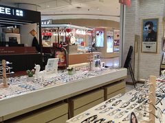 -标准眼镜·蔡司官方授权店(塘沽远洋未来汇店)