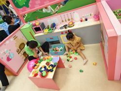 -莫莉幻想儿童乐园(三河燕郊永旺店)