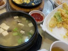 -青纱灯笼韩国料理店