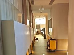 -涨巢·潮玩水疗局