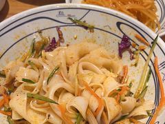 -陇上秦轩西安biangbiang面(EFC欧美金融商业城店)