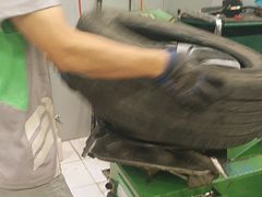 -捷之洁·米其林轮胎汽车维修保养(浦江镇江月路店)