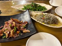 -隔壁老王·家常云南菜(花巷店)